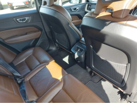 2020 Volvo XC60 D4 INSCRIPTION 5DR AUTO €39,950 thumbnail