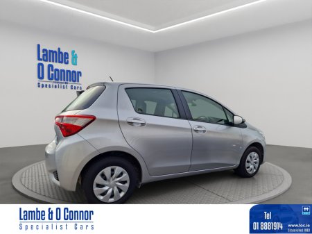 2019 Toyota Vitz 1.0 AUTOMATIC *** SILVER MET *** VERY LOW MILES ****REVERSE CAMERA **** LANE ASSIST **** IMMOBILISER  **** €13,950
