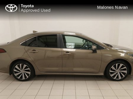 2022 Toyota Corolla COROLLA HYBRID LUNA SPORT €23,950