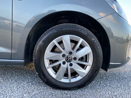 2023 Volkswagen Caddy Maxi Life 2.0 TDi Automatic 7-Seater €39,950