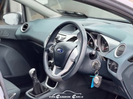 2011 Ford Fiesta TITANIUM 1.25 60PS WITH ONLY 17000KM €7,900