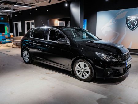 2020 Peugeot 308 B6 Active 1.5 Blue HDI 100 6.2 €16,995