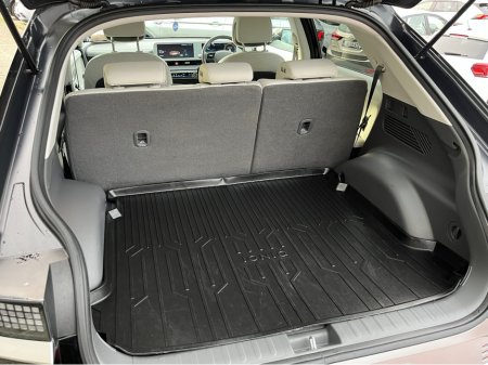 2023 Hyundai Ioniq 5 PREMIUM LE 58KW //FULL LEATHER SEATS//HEATED SEATS AND STEERING WHEEL//ADAPTIVE CRUISE CONTROL// €28,950 thumbnail