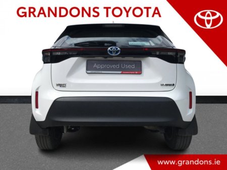 2023 Toyota Yaris Cross LUNA - GRANDONS €27,995