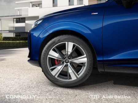 2026 Audi Q3 S-LINE BLACK EDITION *MASSIVE SPEC* *TEST DRIVE TODAY* €65,900 thumbnail