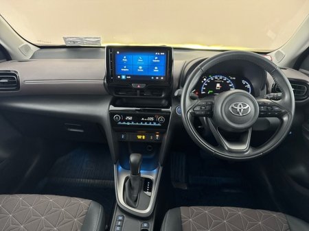 2024 Toyota Yaris Cross SOL Hybrid Top of the range €31,950 thumbnail