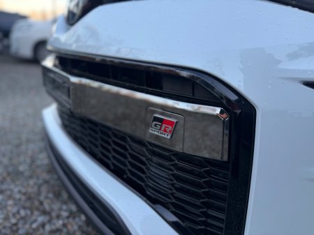 2023 Toyota C-HR 1.8 HYBRID GR Sport €35,000 thumbnail