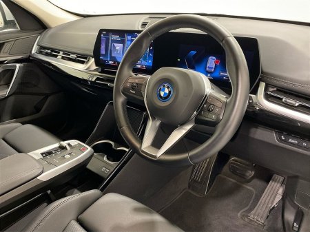 2025 BMW iX1 xDrive30 xLine €50,950 thumbnail