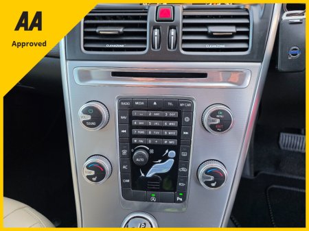 2017 Volvo XC60 *ONLY 66K MILES * AUTOMATIC * 2.0D €21,900 thumbnail