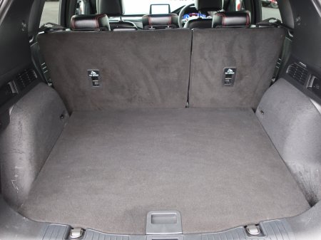 2022 Ford Kuga 2.5 Duratec 225PS PHEV ST-Line Auto €32,995 thumbnail