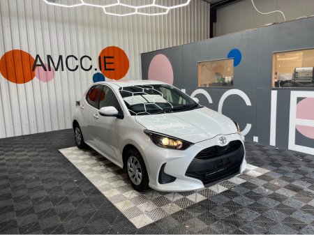 2023 Toyota Yaris €19950! YARIS AUTOMATIC 1.0 PETROL / 39k KMs / REVERSE CAMERA & MORE €19,950