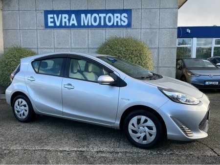 2020 Toyota Aqua AUTOMATIC HYBRID 1.5 PETROL //REVERSE CAMERA// €13,950