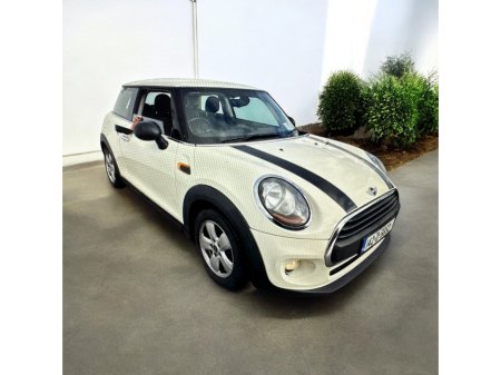 2014 MINI Hatch  €6,995