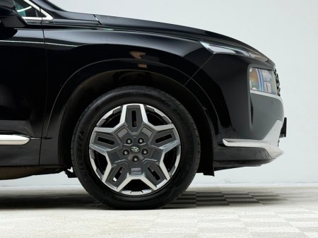 2022 Hyundai Santa Fe 1.6 PHEV *7 SEATER* €39,990 thumbnail