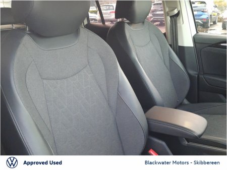 2025 Volkswagen Tiguan 2.0TDI 150BHP EDITION 75 AUTOMATIC €48,995 thumbnail