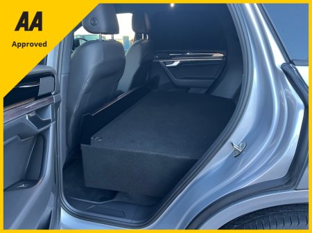 2021 Volkswagen Touareg COMMERCIAL 3.0 TDI 4M 231HP 5 5DR AUTO €49,138 thumbnail