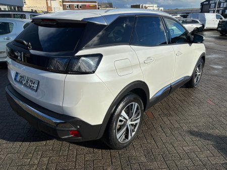 2021 Peugeot 3008  €20,950