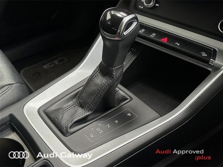 2021 Audi Q3 35 TDI 150HP SE A/T €34,450 thumbnail