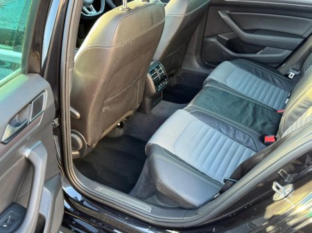 2017 Volkswagen Passat R-LINE TOP SPEC NCT 05/27 €14,499 thumbnail