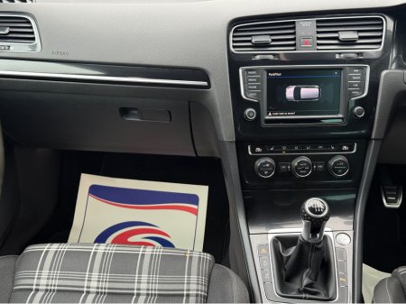 2017 Volkswagen Golf 2.0 TDI GTD 184PS 5DR €17,995 thumbnail