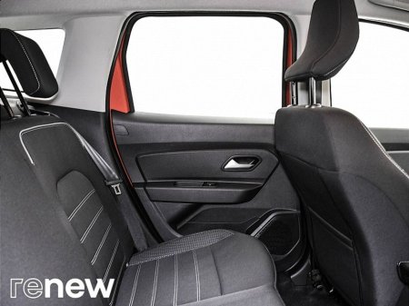 2022 Dacia Duster Prestige Blue dCi 115 4x2 €19,990 thumbnail