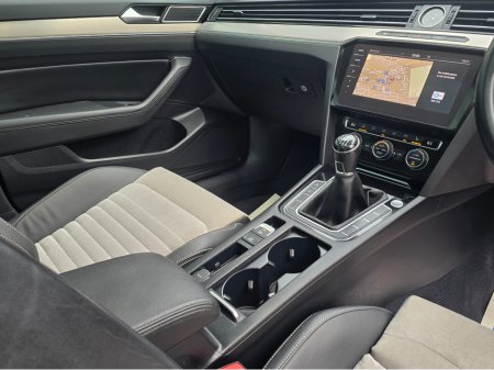 2019 Volkswagen Passat VW PASSAT GT 2.0 150BHP PAN ROOF ONLY 15K MILES!!!!!!LIKE NEW!!!! €26,995 thumbnail