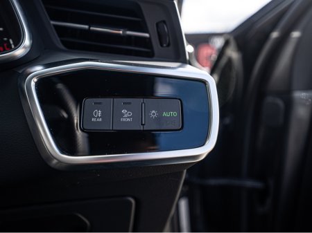 2020 Audi A6 2020 Audi A6 2.0tdi S-Line/High spec/1yr warranty €37,888 thumbnail