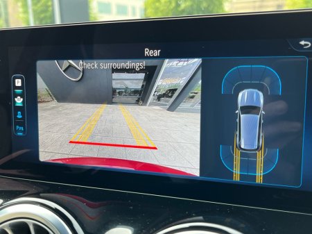 2025 Mercedes-Benz GLB 200D Progressive Line 7 Seater SUV *Saving €12,134 from New* €59,950 thumbnail