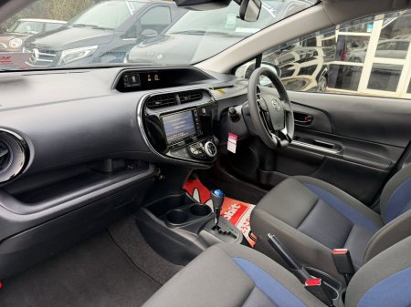 2019 Toyota Aqua Hybrid €12,795 thumbnail