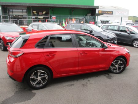 2022 Hyundai i30 I 30 DELUXE 1.6 DIESEL 5DR €19,950