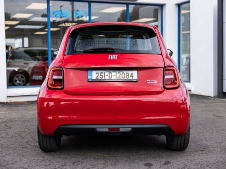 2025 Fiat 500e Icon, 42KWH, 320Kilometre Range , €22,850 thumbnail