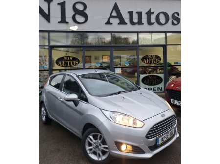2014 Ford Fiesta 1.25 ZETEC 82 PS €6,995