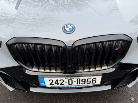 2024 BMW X5 ***SOLD***50E M SPORT//INCREDIBLE SPECIFICATION// VERY LOW MILEAGE//IMMACULATE THROUGHOUT//SIMI AND AA DEALER thumbnail