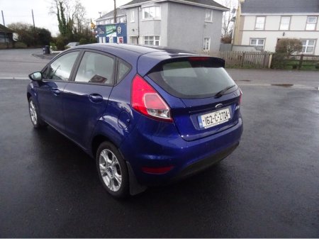 2016 Ford Fiesta ZETEC 1.25 60PS M5 5DR MCA 4DR €9,950 thumbnail
