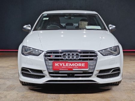 2017 Audi S3 2.0 TFSI AUTOMATIC - SALOON - DIGITAL DASH - FLAT BOTTOM STEERING WHEEL - CRUISE CONTROL - REVERSE CAMERA/PARKING RADAR €28,950