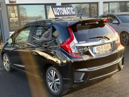 2016 Honda Fit  €11,400 thumbnail