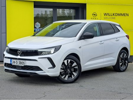 2024 Opel Grandland ELEGANCE 1.6TURBO 225BHP **PLUG IN HYBRID** €34,950