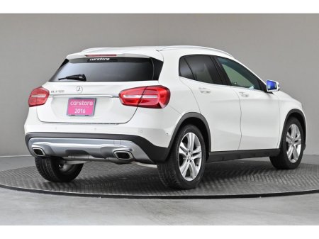 2016 Mercedes-Benz GLA Class GLA 180 *HALF LEATHER*REVERSE CAM*PARK SENSORS* €18,890 thumbnail