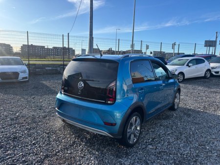 2019 Volkswagen up!  €11,950 thumbnail