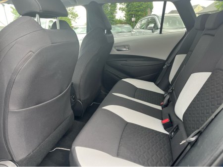 2022 Toyota Corolla SOL TOURING AUTO HYBRID - HEATED SEATS €30,888 thumbnail