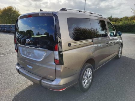 2025 Ford Tourneo Connect Titanium 122bhp diesel auto €45,995