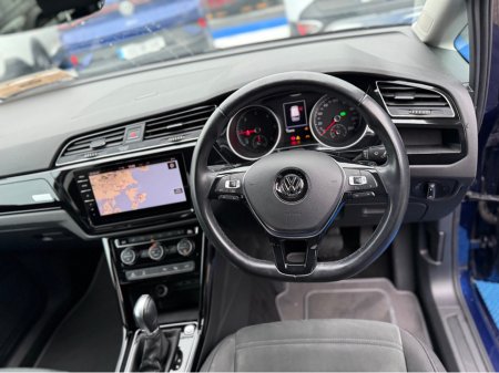 2018 Volkswagen Touran HIGHLINE - 2.0L DIESEL - 7 SEATS - AUTO - 12M WARRANTY - CAR: 1621 thumbnail