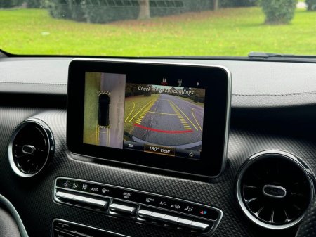 2018 Mercedes-Benz V Class V220 7SEATS 5DR AUTO €49,950 thumbnail