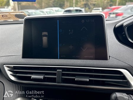 2018 Peugeot 5008 1.5HDI ACTIVE 7 Seater Model thumbnail