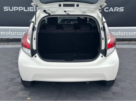 2016 Toyota Aqua Hybrid €9,950