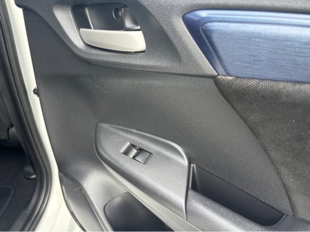 2017 Honda Shuttle Hybrid Self Charging 5DR AUTO €11,999