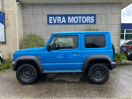 2023 Suzuki Jimny SIERRA 4 SEAT 1.5 PETROL MANUAL //ONLY 3,212 MILES//HEATED SEATS//KEYLESS ENTRY//REVERSE CAMERA// €31,950 thumbnail