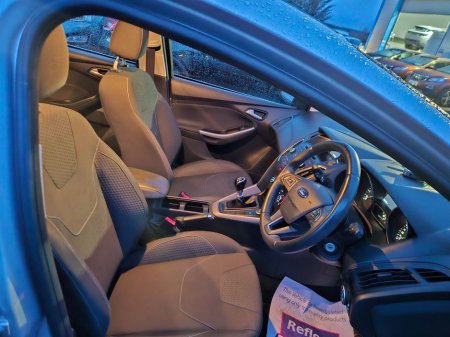 2016 Ford Focus Zetec 5DR 1.5TD 95PS 6SPD 4DR €12,990