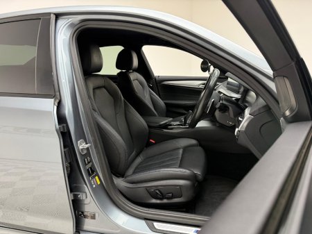 2019 BMW 5 Series 530E M SPORT €29,990 thumbnail