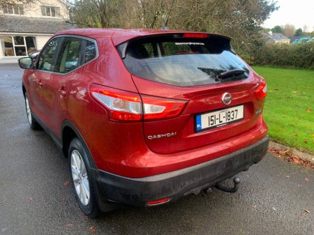 2015 Nissan Qashqai 1.5 DSL SV 4DR €9,495